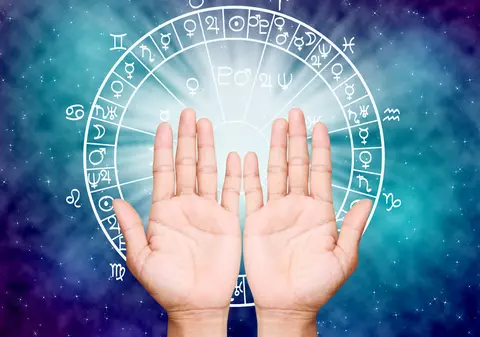 Horoscop joi 22 noiembrie 2018. Astăzi iese soarele și pe strada relațiilor tale