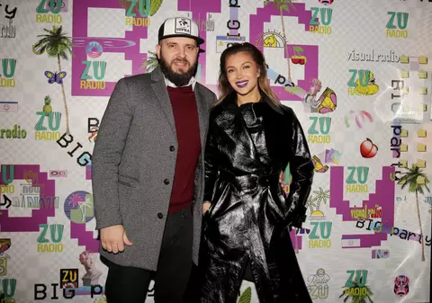 VIDEO/Lora nu se mărită pentru că nu are când. "Poate mă enervez și într-un an rezolv tot, nuntă și copil"