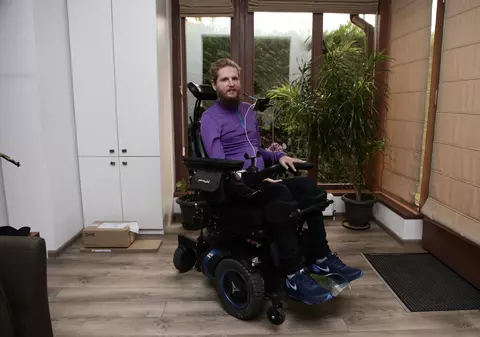 Speranță pentru Neșu: invenția care l-ar putea ajuta pe fostul fotbalist să meargă din nou