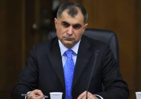 Mihnea Constantinescu, fost şef de cabinet al premierilor Năstase şi Tăriceanu, a murit