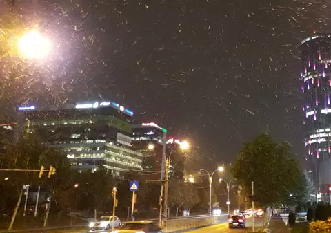 FOTO| Prima ninsoare în București din 2018