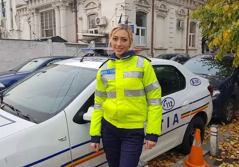 EXCLUSIV/ Blonda de la "Rutieră"! Libertatea a vorbit cu poliţista devenită "virală" pe internet, după ce a recuperat un telefon furat - FOTO&VIDEO