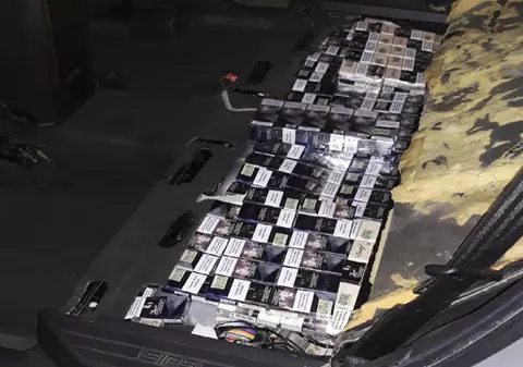 Captură impresionantă de țigări de contrabandă la vama din Vaslui, făcută de un câine polițist