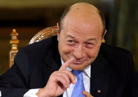 Florin Iordache i-a tăiat microfonul lui Traian Băsescu, după ce fostul președinte l-a criticat pe Șerban Nicolae: "Ești copilul lui Iliescu?"