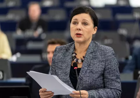 Comisarul european pentru Justiție vine la București pentru a se întâlni cu Tudorel Toader