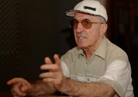 Amintiri fabuloase despre nemuritorul Dinică, la filmările pentru „Nemuritorii”. Cascadorul Vasile Popa rememorează: „Îl păzeam să nu fugă din cameră”. Cum a reușit actorul să-l păcălească