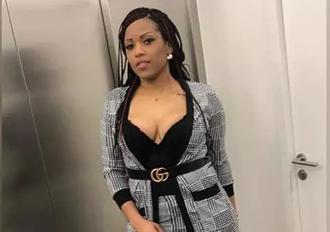 Nathalie, văduva lui Ekeng, super-sexy pe instagram | GALERIE FOTO
