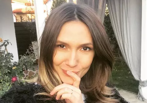 Ce înălțime are de fapt Adela Popescu. „Eram destul de complexată”