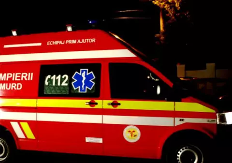 Un bărbat a tăiat un porc și s-a dus să se cinstească. A fost găsit mort și prezentând urme de violențe