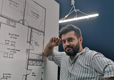 VIDEO/ Arhitectul de la "Visuri la cheie" ne spune care sunt tendințele de Crăciun. "Recomand un brad din cărți"