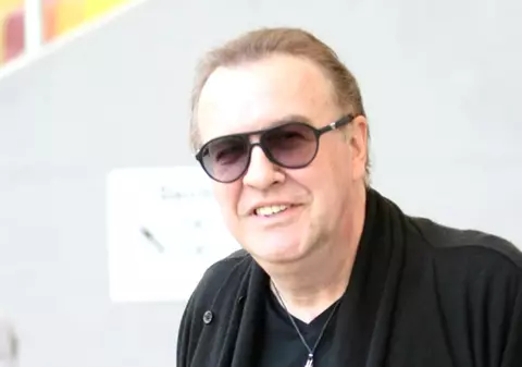 Gabriel Cotabiță a filmat pentru noul single. Bogdan Stanoevici, vedetă în videoclipul artistului | FOTO