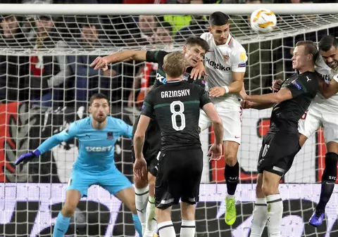 Cine s-a calificat în 16-imile din Liga Europa 2018-2019. Milan, aut! Andrei Ivan și Alex Băluță merg mai departe. Toate rezultatele / VIDEO