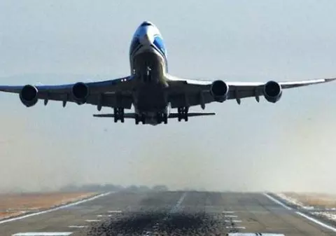 Alertă pe Aeroportul Otopeni. Zborul Bucureşti-Dubai, anulat în ultima clipă