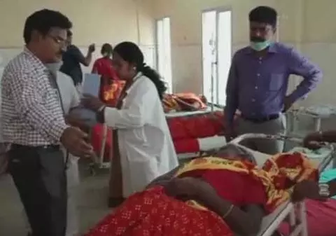 Otrăvire în masă la un templu din India: 11 oameni au murit după ce au mâncat orez