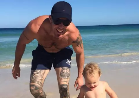 Doi bărbați din același oraș au mers în insula Bali de sărbători, fiecare cu familia lui. Ambii au murit!