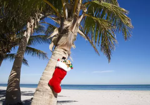 FOTO | Cum e celebrat Crăciunul în Doha, metropola unde zăpada nu se găseşte decât la magazin