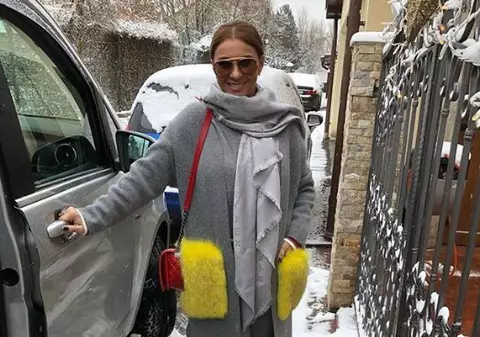 Anamaria Prodan, copleșită de cadouri de ziua ei. Cum își dă seama ce a primit înainte să le desfacă