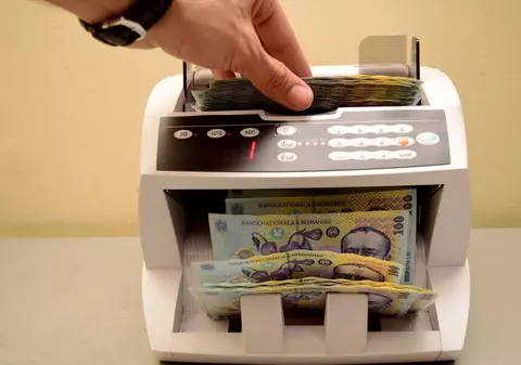 ANALIZĂ LIBERTATEA | Pomeni pentru unii, taxe pentru toți. Cine plătește, de fapt, pentru noile taxe și impozite