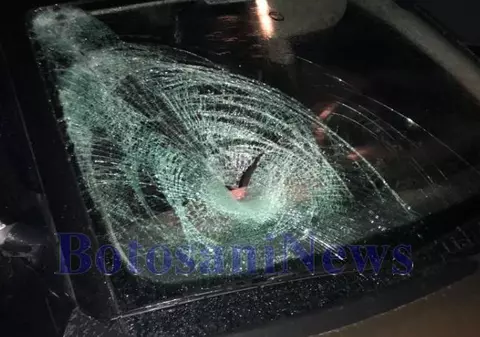 Un polițist de frontieră a lovit cu mașina un băiețel, în ajunul Crăciunului. Copilul de 13 ani a traversat fără să se asigure