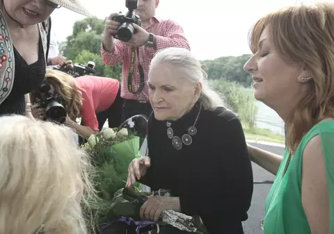 Surpriză de Sărbători pentru Zina Dumitrescu. „A vorbit cu fiul său la telefon. Vine să o vadă”