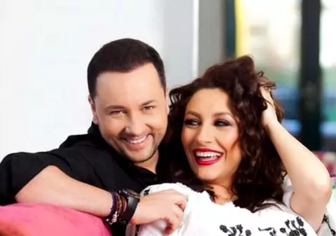 Andra nu îi dă niciodată locuri mamei sale în față, la concertele ei. „Nu mai pot cânta”