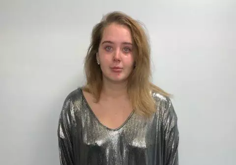 Șocul pe care l-a avut o tânără, cu câteva ore înainte de petrecerea de Revelion. A izbucnit în plâns imediat cum și-a dat seama ce i se întâmplase