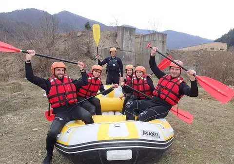 Gest superb făcut de foștii colegi ai românului ucis în Londra de Revelion. Tudor va fi înmormântat în România, cu ajutorul banilor strânși de canotori