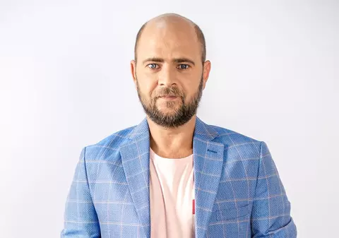 Cosmin Seleși și-a rupt mâna la schi. “Mă bucur că am scăpat de operație”