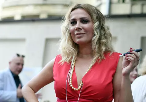 VIDEO/ Dana Săvuică, despre cum era să fii manechin în anii ʼ90. “Eram studentă, pentru mine orice ban era binevenit”