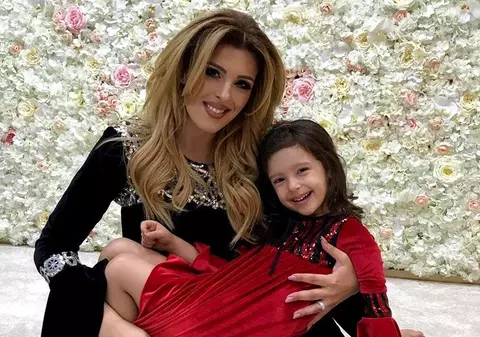 Diana Bișinicu a primit comandă pentru al doilea copil. Fiica ei vrea o surioară