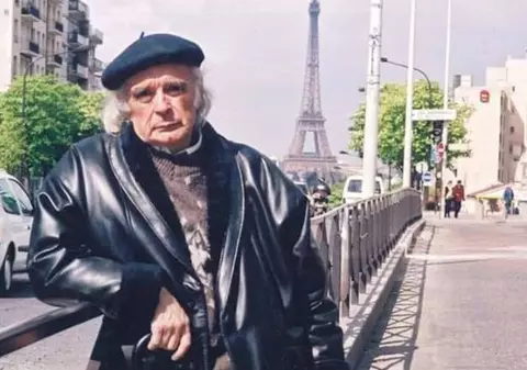 Lumea literaturii, în doliu. Oamenii de cultură deplâng moartea poetului Emil Brumaru