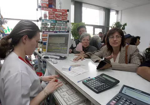 Situație critică | ZERO vaccinuri antigripale în farmacii: „Mai bine luați Vitamina C!”