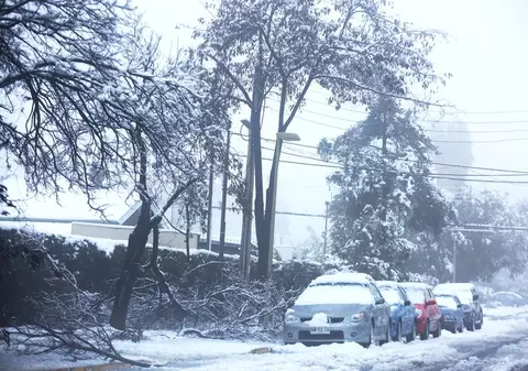 Gerul și ninsorile revin în toată țara. Care sunt zonele afectate