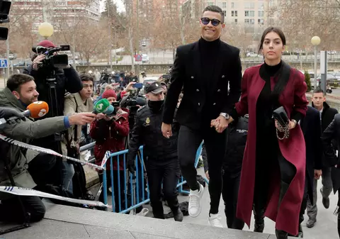 FOTO | Cristiano Ronaldo a primit o amendă de aproape 19 milioane de euro în procesul cu Fiscul spaniol