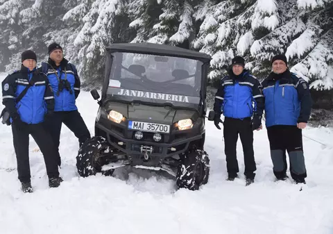 Salvamont România acuză Jandarmeria Montană că se laudă cu acțiunilea sale. Replica jandarmilor