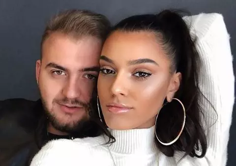 Prima imagine cu fiica lui Adi Minune după ce s-a spus că este însărcinată