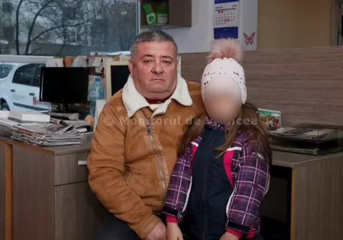 Tatăl unei fetițe susține că fiica lui a fost agresată de educatoare! Cum a reacționat Inspectorul Școlar