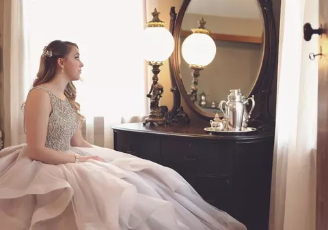 (Publicitate) Cum alegem ținutele potrivite pentru siluetele plus size