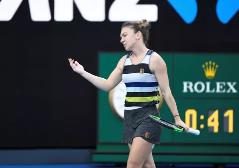 Ce a postat Simona Halep, după ce a pierdut locul 1 WTA. Plimbare cu o fostă colegă de școală