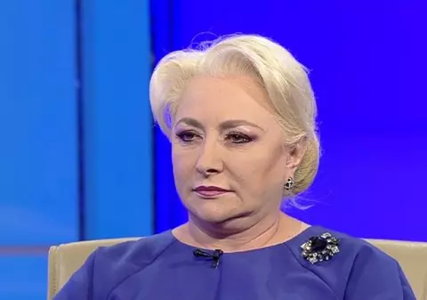 Viorica Dăncilă, cu câteva ore înainte de votul pe moţiunea de cenzură: "Nu va trece!". Premierul îl acuză pe Iohannis că vrea şi "Parlamentul lui"