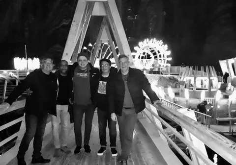 Pauză în plin turneu. Dan Bittman și colegii de la Holograf s-au dus la terapie în Salina Turda