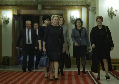 Negocieri intense în PSD, pe lista la europarlamentare. Rovana Plumb, cap de listă. Parlamentari, miniştri şi actuali eurodeputaţi se luptă pentru un loc eligibil