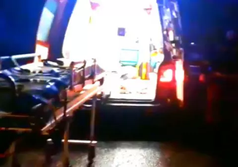 Accident mortal, în județul Olt. O femeie a fost lovită de o mașină, în timp ce traversa prin loc nepermis şi fără să se asigure