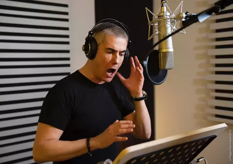 Tenorul Alessandro Safina și-a cumpărat casă la București și a început să vorbească românește! "Locuiesc aici de ceva timp"