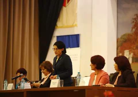 Școlile postliceale sanitare vor fi controlate după ce în Suedia ar fi apărut o diplomă falsă emisă în România. Andronescu: "Nu scapă nimeni!"