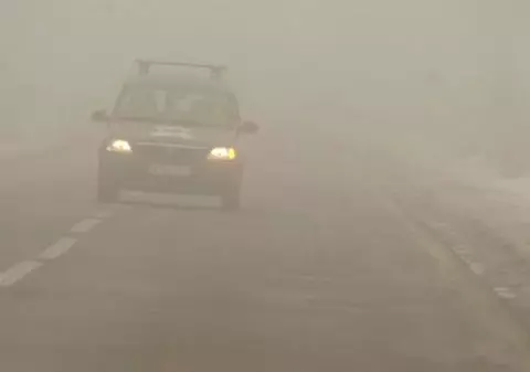 Avertizare meteo. Cod galben de ceaţă densă în 12 judeţe din țară