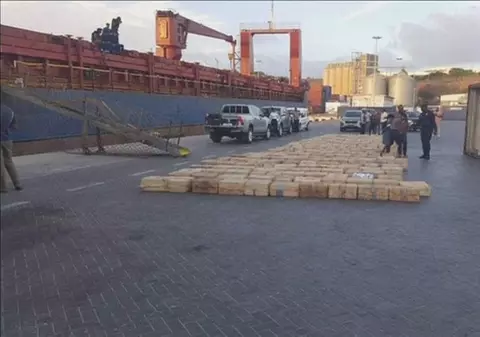 Cantitate uriașă de cocaină, descoperită la bordul unui vas rusesc ancorat într-un port din Capul Verde