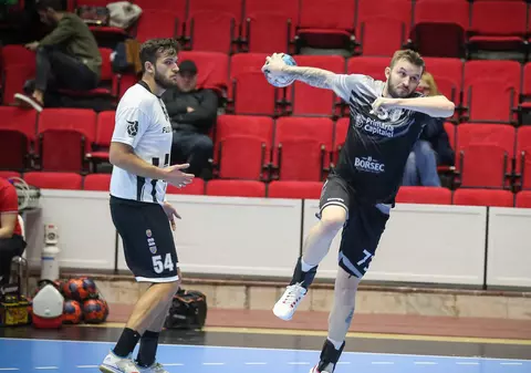 Lideri în campionat și ca și calificați în sferturile Cupei Challenge, handbaliștii de la CSM București decretează: ”E anul tigrilor!”