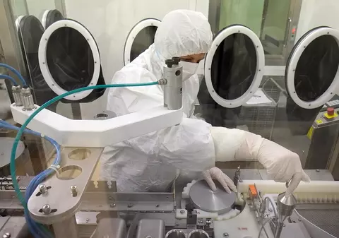 Institutul Cantacuzino nu a reluat producția de vaccin antigripal. Vrea, în schimb, să relanseze o soluție anti-îmbătrânire