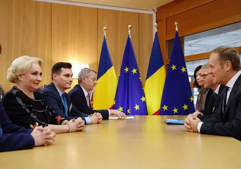 Mesajul lui Donald Tusk către Viorica Dăncilă, la Bruxelles: "Poate sunt eu de modă veche, dar cred că judecătorii, nu politicienii, trebuie să decidă cine este vinovat"